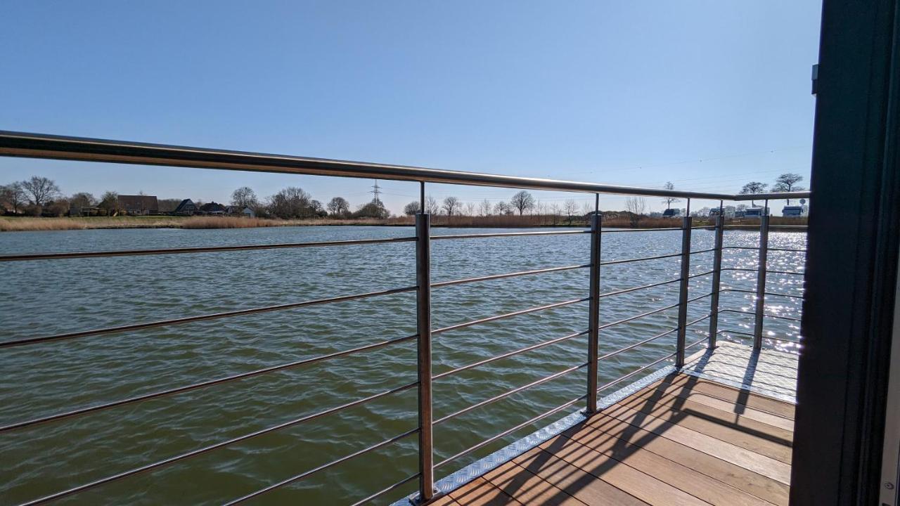 Hausboot Wangermeerblick Шилиг Екстериор снимка